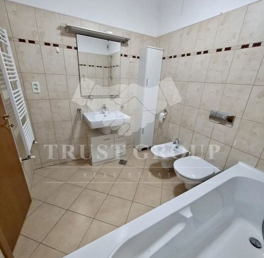 Eminescu | 3 camere | Loc de parcare + boxa - Poză 16