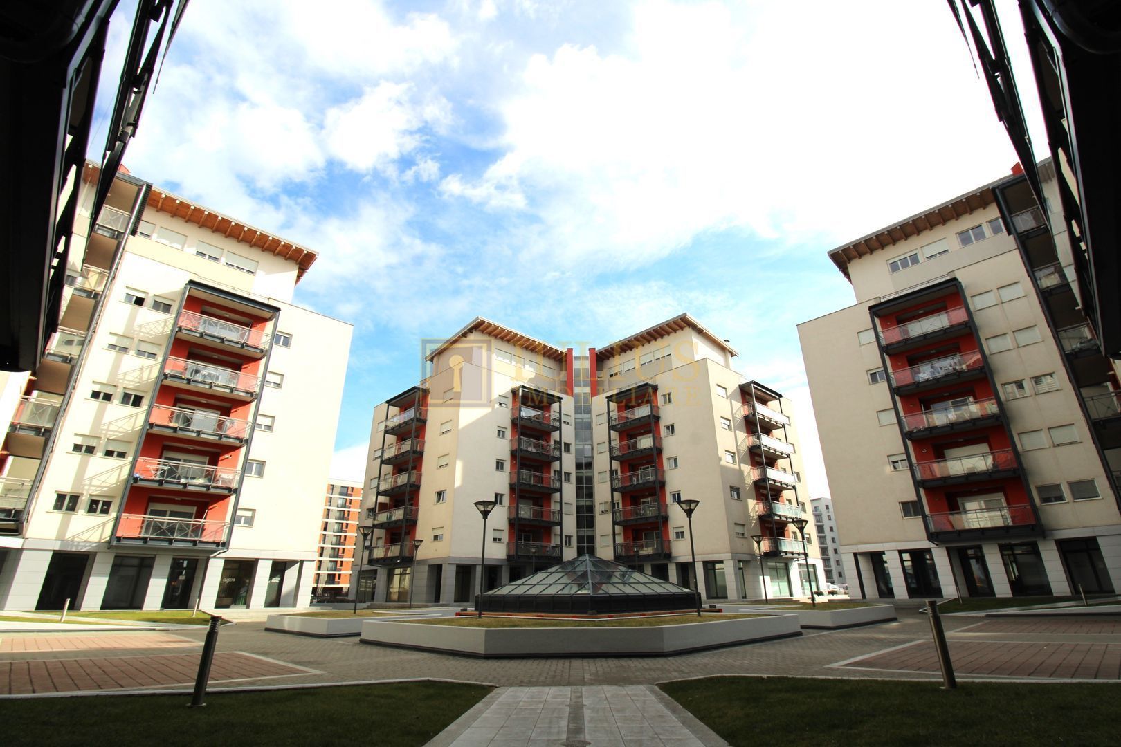 Nord; Medicină Veterinară, centrala proprie si loc de parcare privat - Poză 2