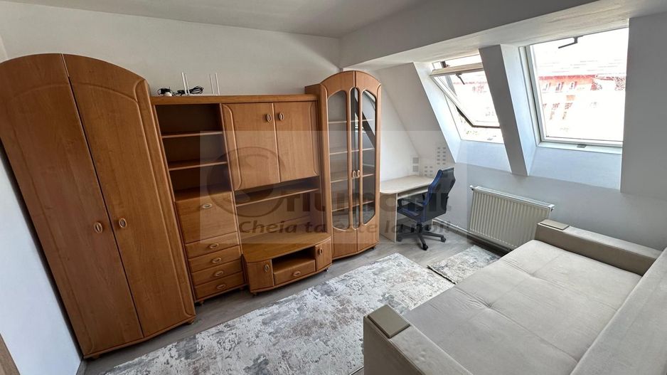 Apartament 2 camere decomandat – Podu de Piatră, Central – 100.000 € - Poză 2