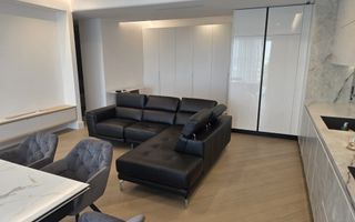 VANZARE APARTAMENT 101MP | 3 CAMERE | MOBILAT-UTILAT LUX | TERASA 26MP - Poză 3