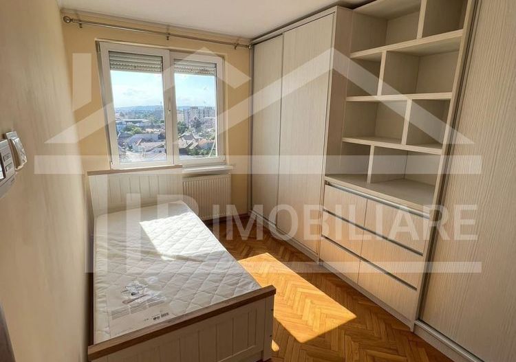 Apartament cu 3 camere, 80 mp, decomandat, Zona UMFST - Poză 3