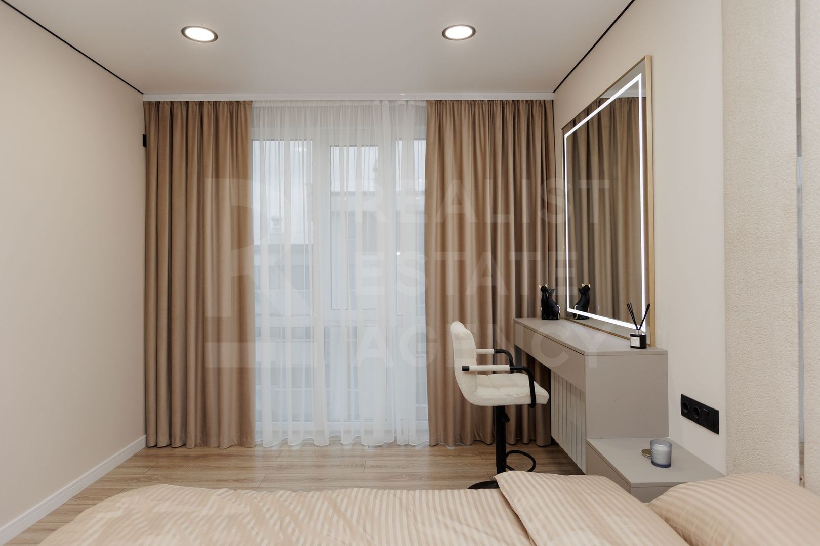 Vânzare, apartament, 2 dormitoare, str. Ion Buzdugan, Buiucani - Poză 9