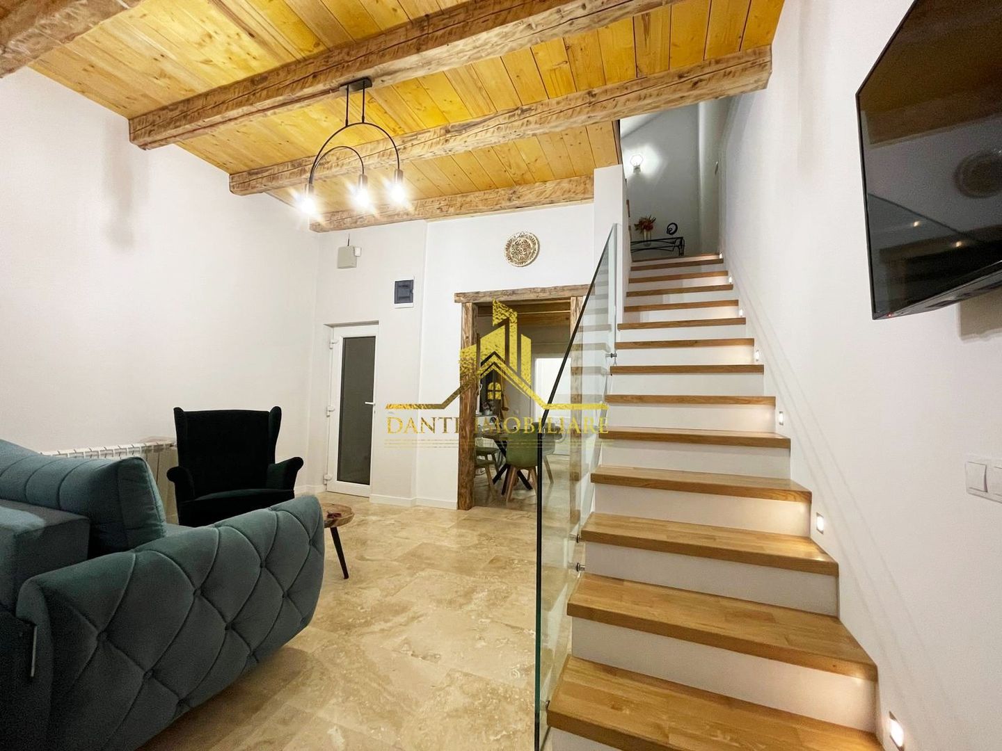 Casa, 3 dormitoare,2 bai, ultrafinisata, mobilat lux, Marasti, Paris - Poză 1
