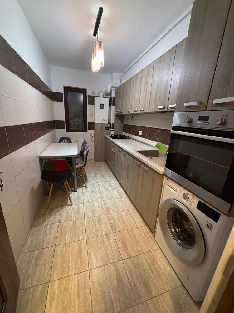 Inchiriez Apartament 2 Camere - Poză 7