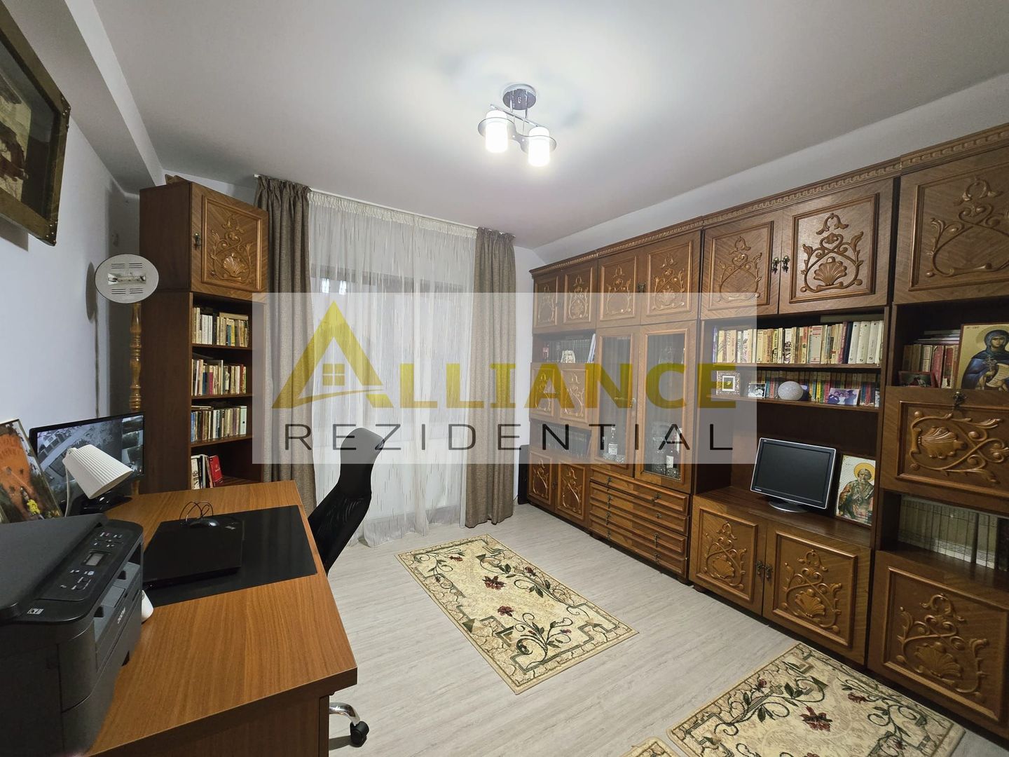 Casa Individuala - 5 camere - 2 bai - 385mp teren - Poză 10