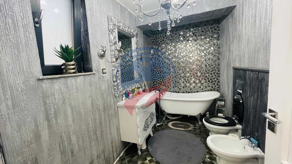 Casa Zona Liceului Pedagogic - Poză 21