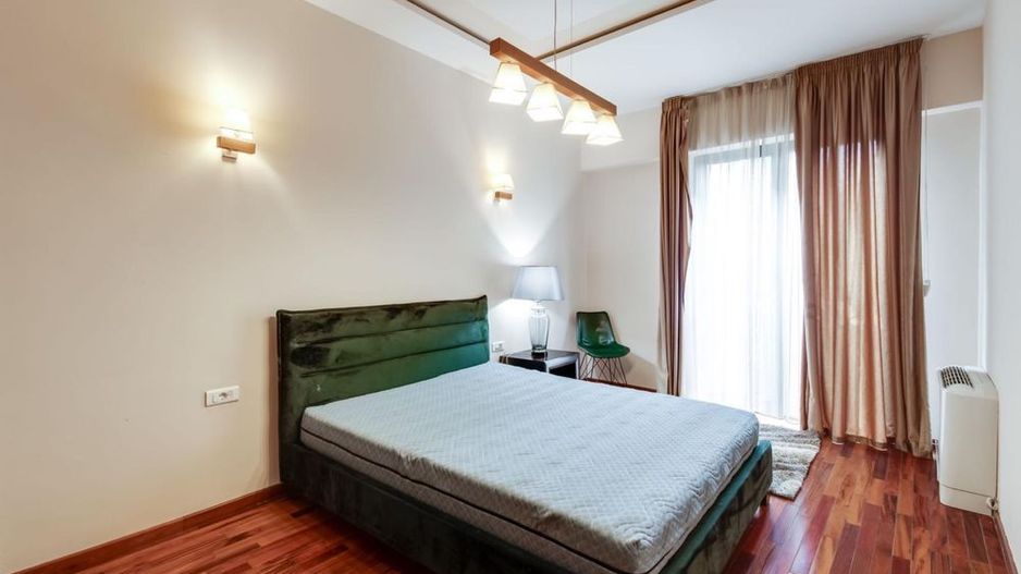Apartament cu gradina si piscina interioara, Pipera Erou Iancu Nicolae - Poză 5