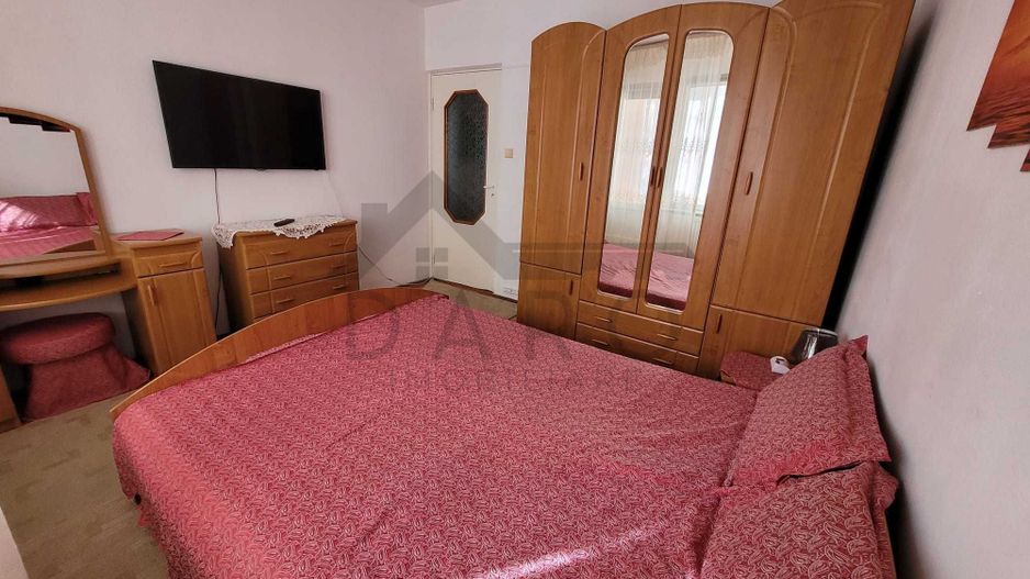 Vand apartament cu 2 camere, etaj 1 pe Bulevardul Pandurilor - Poză 4