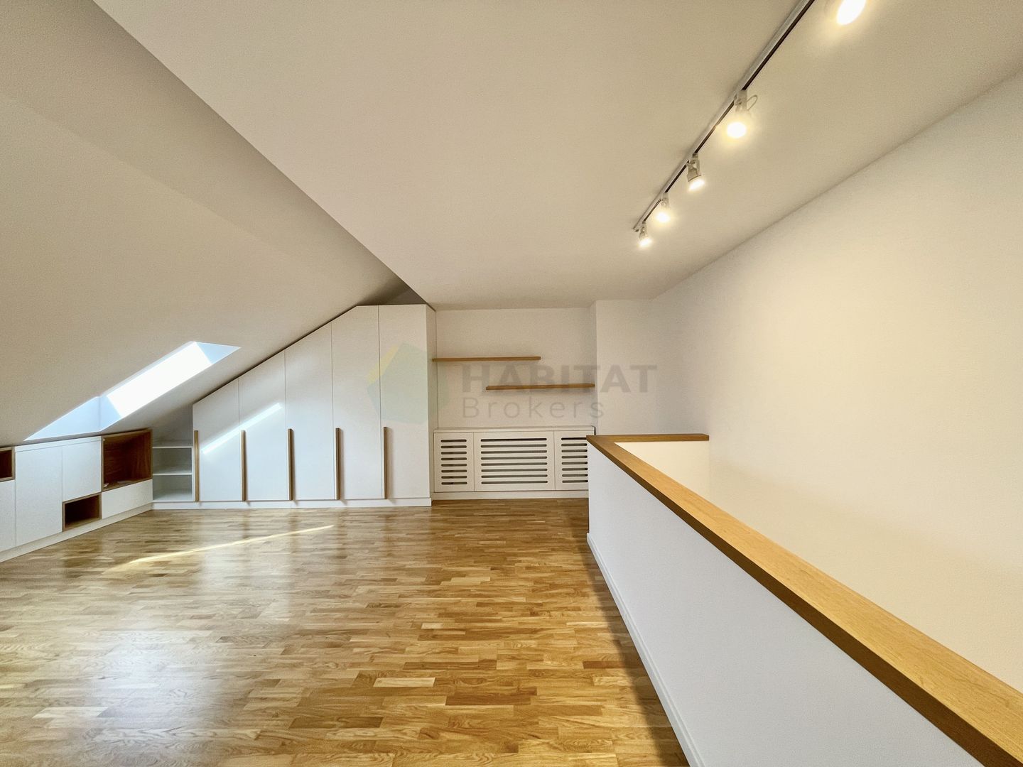 Vila 6 camere Pipera| Cartierul cu Ciresi - Poză 4
