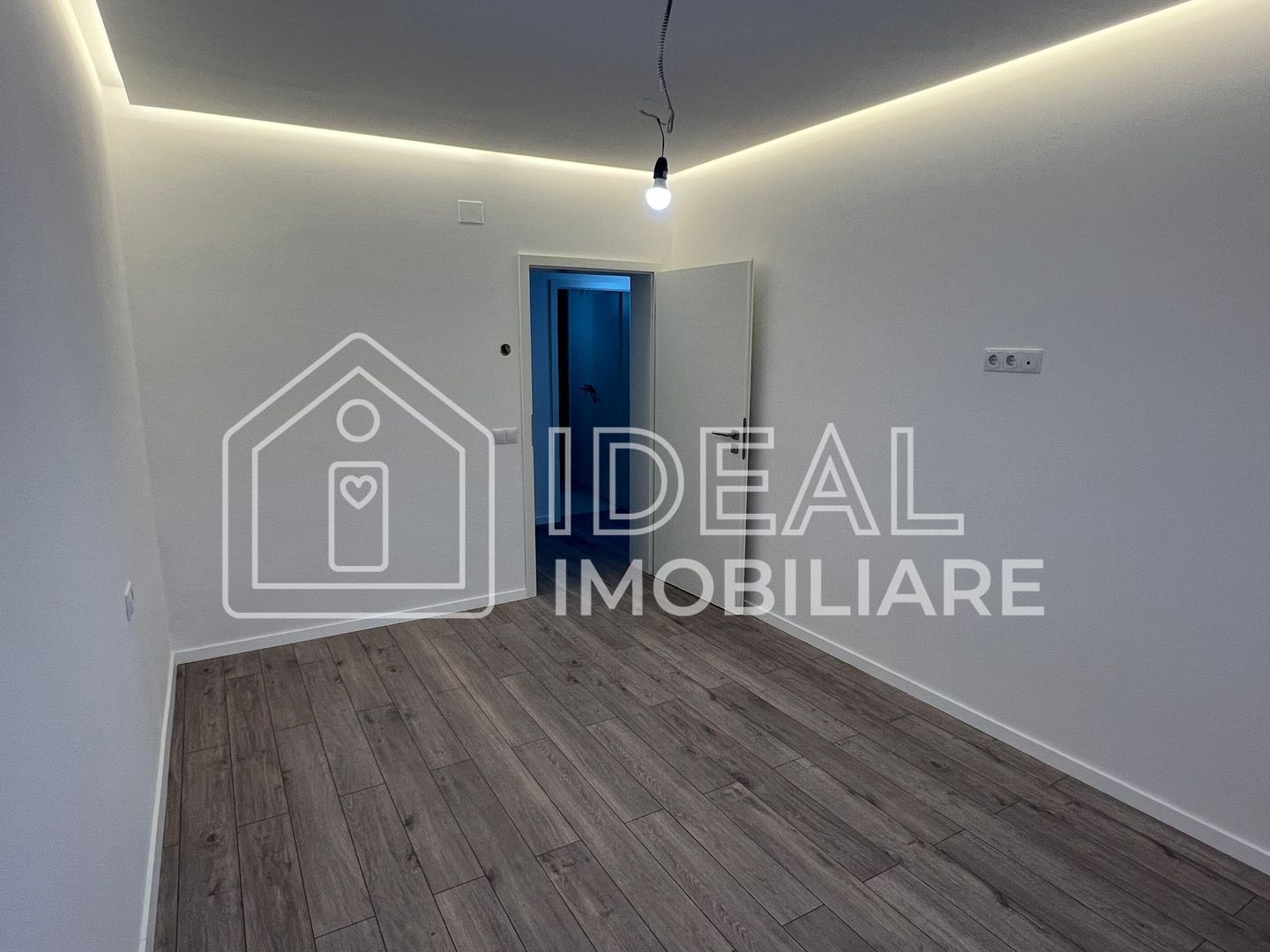 Duplex Modern cu 4 camere si gradina LA CHEIE, in Calea Cisnadiei - Poză 9