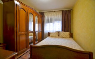 De Vanzare Apartament 3 Camere Nua | Decomandat | .....mp Util Etaj 1 - Poză 5