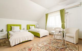 Casă 5 camere | Bul.Vasile Milea , Sibiu | 200 mp, curte - Poză 14