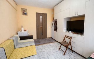 Garsonieră | Etaj Intermediar | Mobilată și Utilată | Lazaret - Poză 2