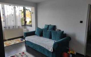 Apartament de vanzare - Poză 2