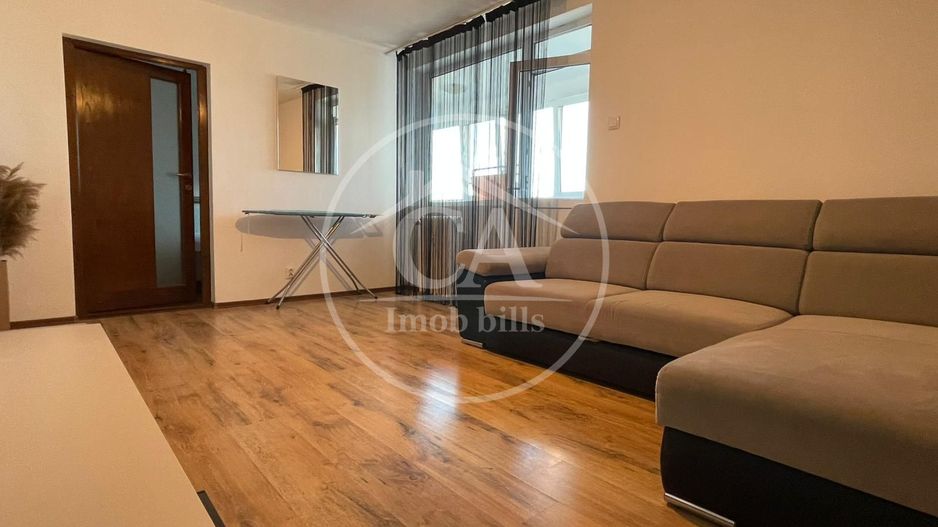 Apartament de vanzare cu 3 camere in zona Decbal, Oradea. - Poză 6