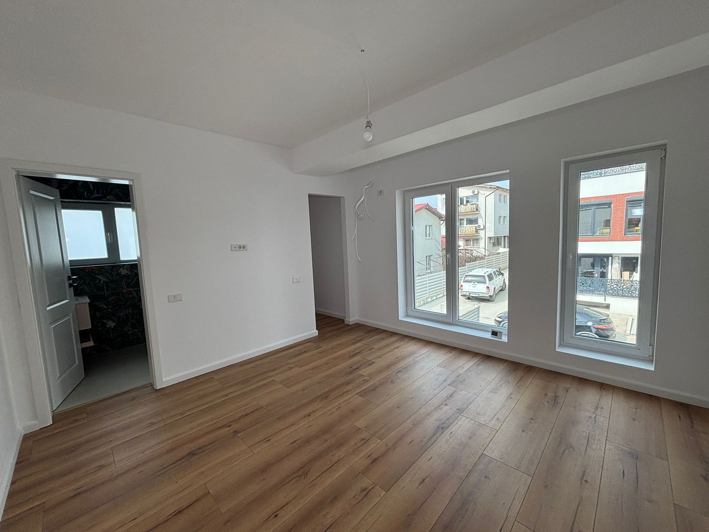 CASA INDIVIDUALA PALLADY,TEREN 110 MP, 5 CAMERE,FINALIZATA,COMISION 0% - Poză 4