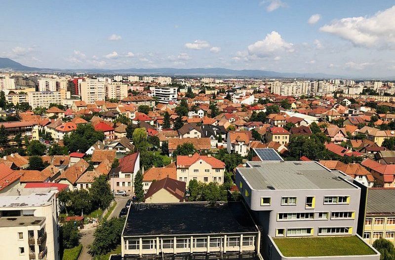 Birou 3 camere, zona centrala cu vedere panoramica de inchiriat - Poză 2