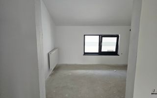 Apartament cu 3 Camere  78 mpI Suceava/Complex La Stejari I 106.000E - Poză 10