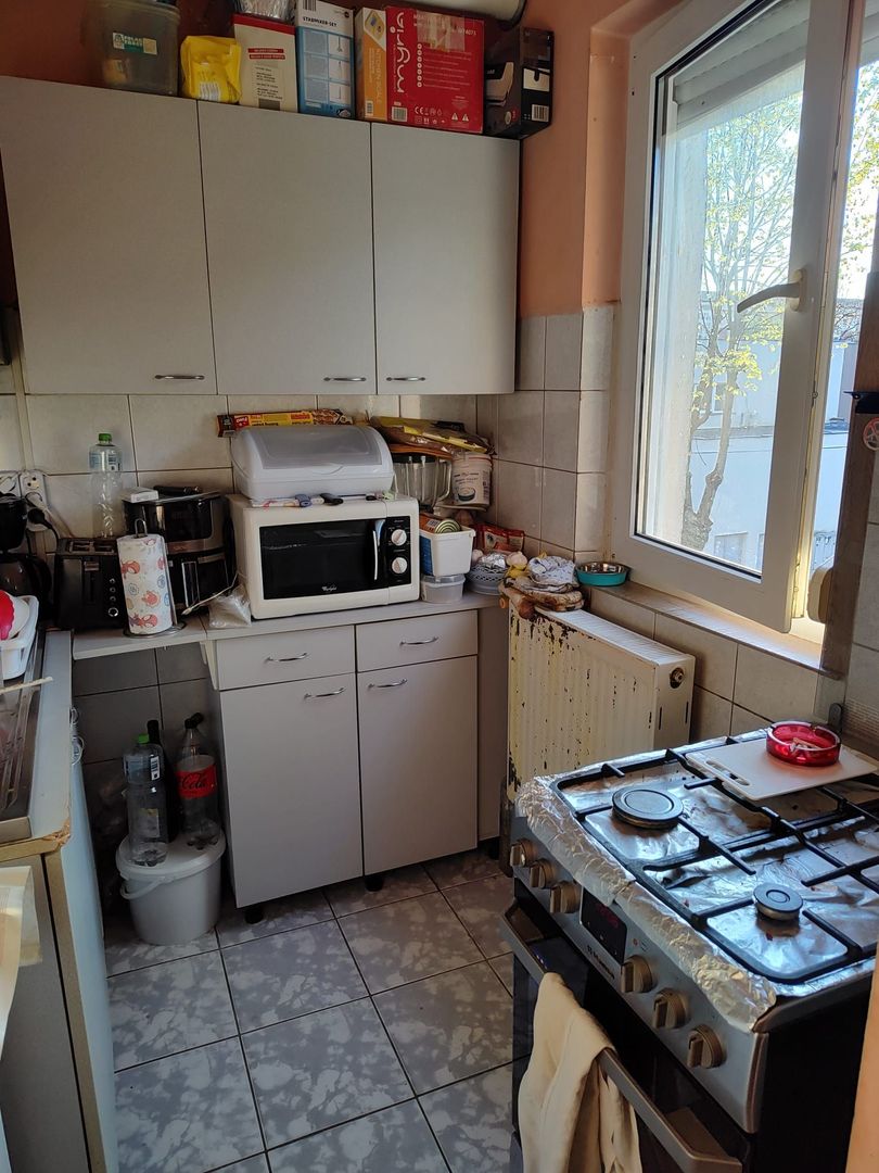 BRASADAS vinde ap 3 cam etaj 2/4 in Solidaritatii. - Poză 4