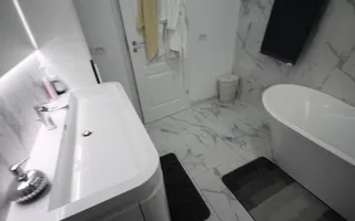 Modern si primitor - Poză 31