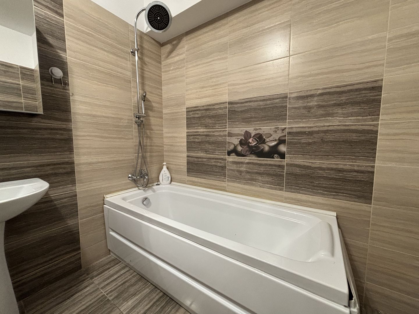 APARTAMENT 3 CAMERE | 184MP CONSTRUITI - 2.500EURO/MP | GROZAVESTI - Poză 15