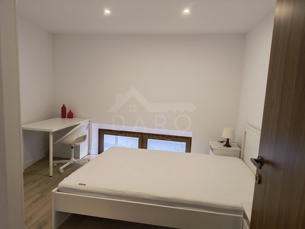 Ap cu 2 camere in centru, decomandat - Poză 7