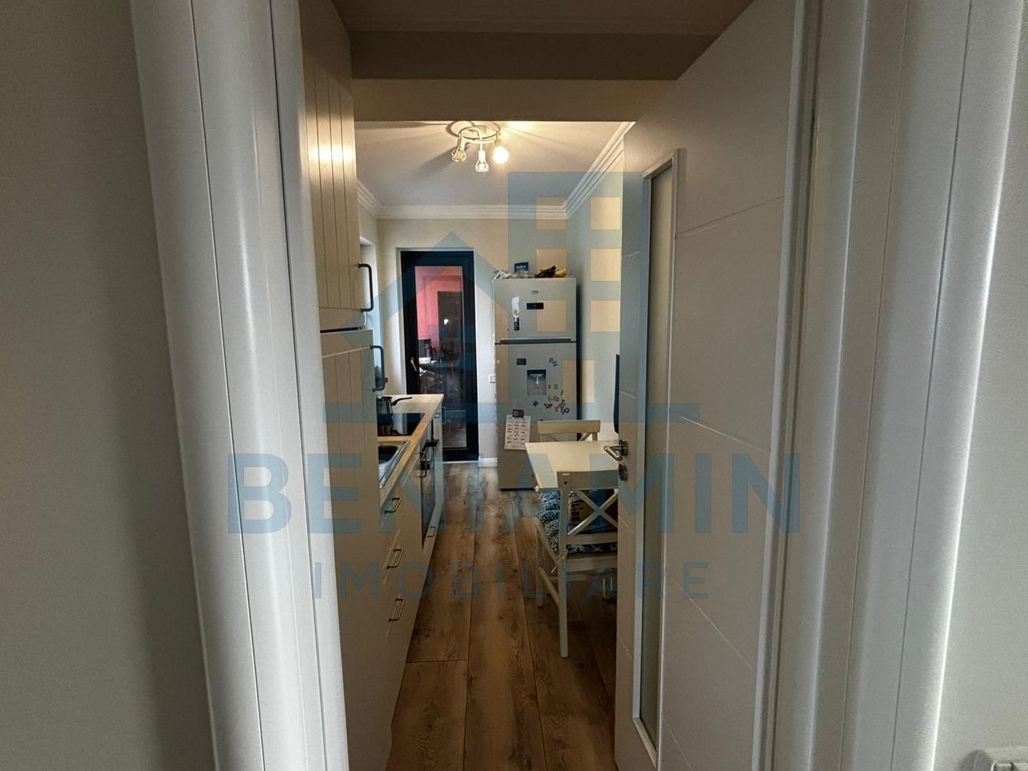 Apartament 2 camere loc parcare -parter -Tractorul-59mp-Coresi - Poză 3