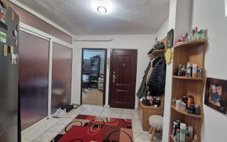 APARTAMENT 3 CAMERE CANTA   72mp - Poză 9