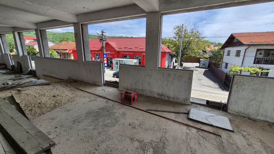 Spatiu comercial+Locuinta 664 mp construiti+anexa 16 mp si teren 845mp - Poză 24