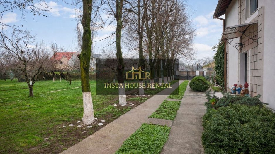 Proprietate cu 2 case I 1.700 mp teren I aproape de lac – Ghermănești - Poză 2