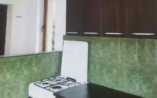 Apartament Câmpului, Zonă Liniștită, bloc tip vilă. Gradină de 30 mp. - Poză 3