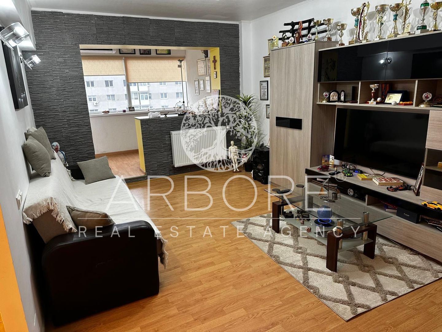 Apartament superb 4 camere | 2 băi | Mobilat | Șos. Fundeni - Poză 1