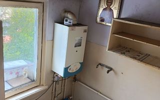 Apartament 2 camere zona Alexandru cel Bun 60000 euro - Poză 4