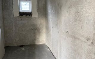 Casa de vanzare în lazuri - Poză 7