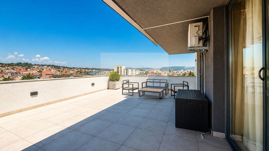 Incheiere Penthouse 92mp | 44mp terasa | 1 parcare | Iulius Mall - Poză 16