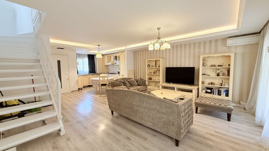 Vila cu 2 dormitoare si 3 bai | Cosmopolis | aproape de Mall | Piscina - Poză 2
