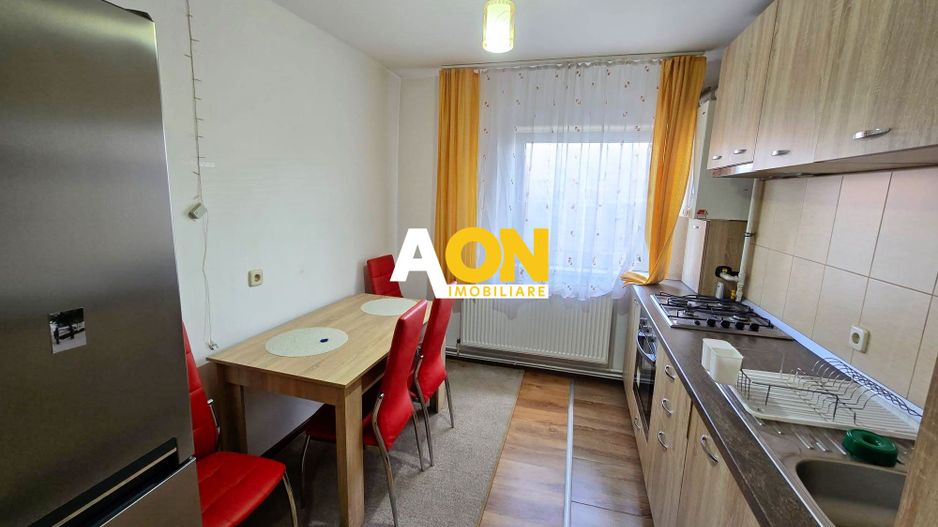 Apartament 2 camere, parter, 52 mp utili, zona sub stadion - Poză 4