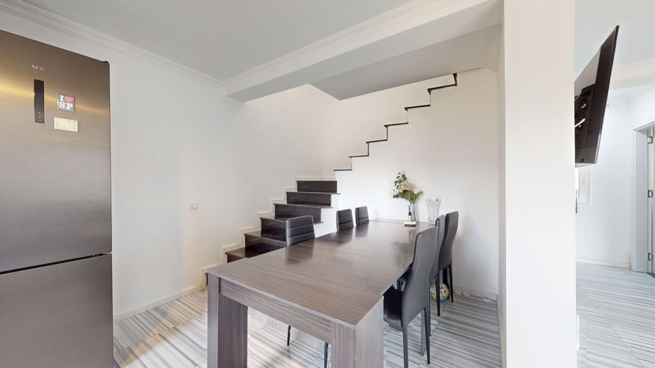 DOBROESTI - Ciresului | Vila tip Duplex - Curte + Parcari - Poză 15