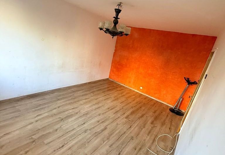 Vânzare apartament 3 camere, decomandat, etaj 1/4 – 66,79 mp + boxă – Drumul Tab - Poză 14