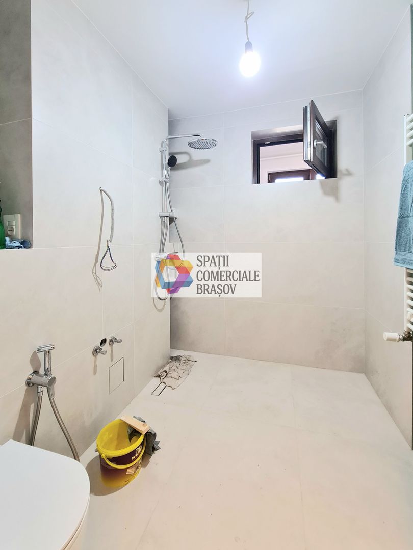 Garsoniera renovată de închiriat, Brasov, zona Centrul Civic,  43 mp. - Poză 9