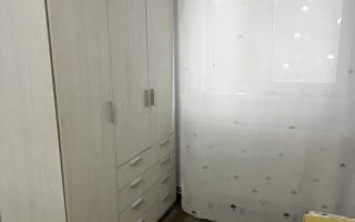 Aapratemt 3 camere si loc de paracare- et.3- 400euro-Mircea cel Batran - Poză 4