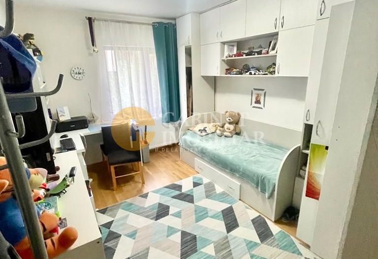 Etaj 1 Apartament 3 camere mobilat-utilat complet- Mutare Imediata - Poză 3