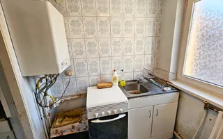 Casa cu 2 corpuri de cladire, 744 mp teren, toate utilitatile, Micesti - Poză 14