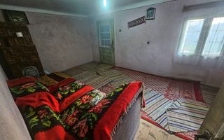 Exclusivitate! Casă cu teren generos în Sat Olteni, Com.Teișani - Poză 23