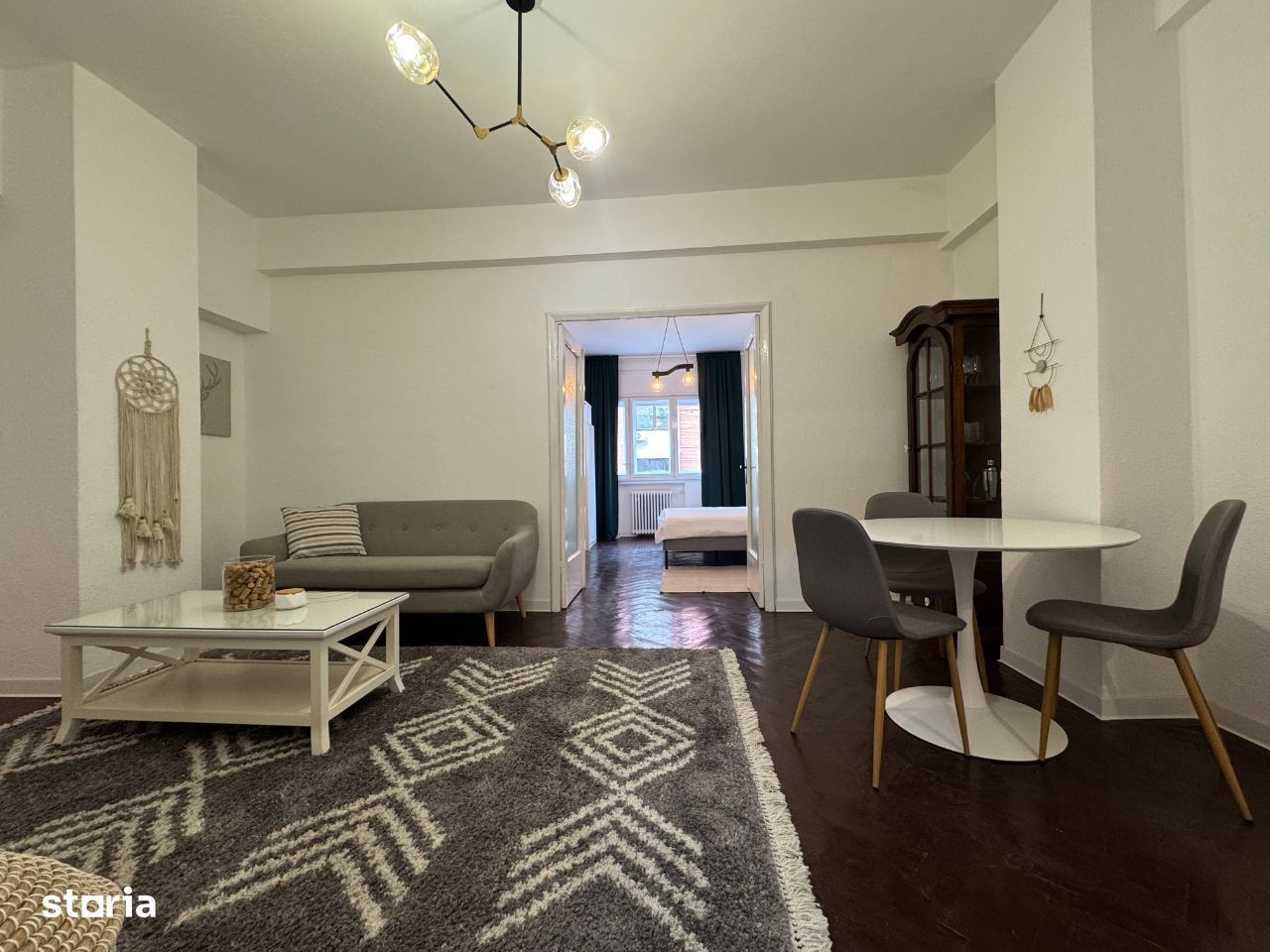 Apartament ultracentral 3 camere proaspat renovat - Poză 2