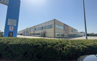 Spatiu de productie / depozitare 7600 mp si 5811 mp platforma betonata - Poză 2