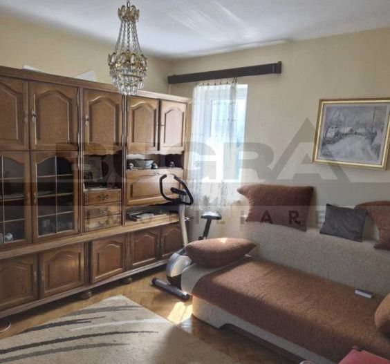 Apartament cu 3 camere, 66 mp, etaj intemediar, garaj, Zona Minerva - Poză 3