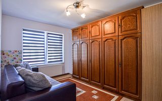 Apartament cu 3 camere + loc de parcare in Floresti, zona Teilor - Poză 9