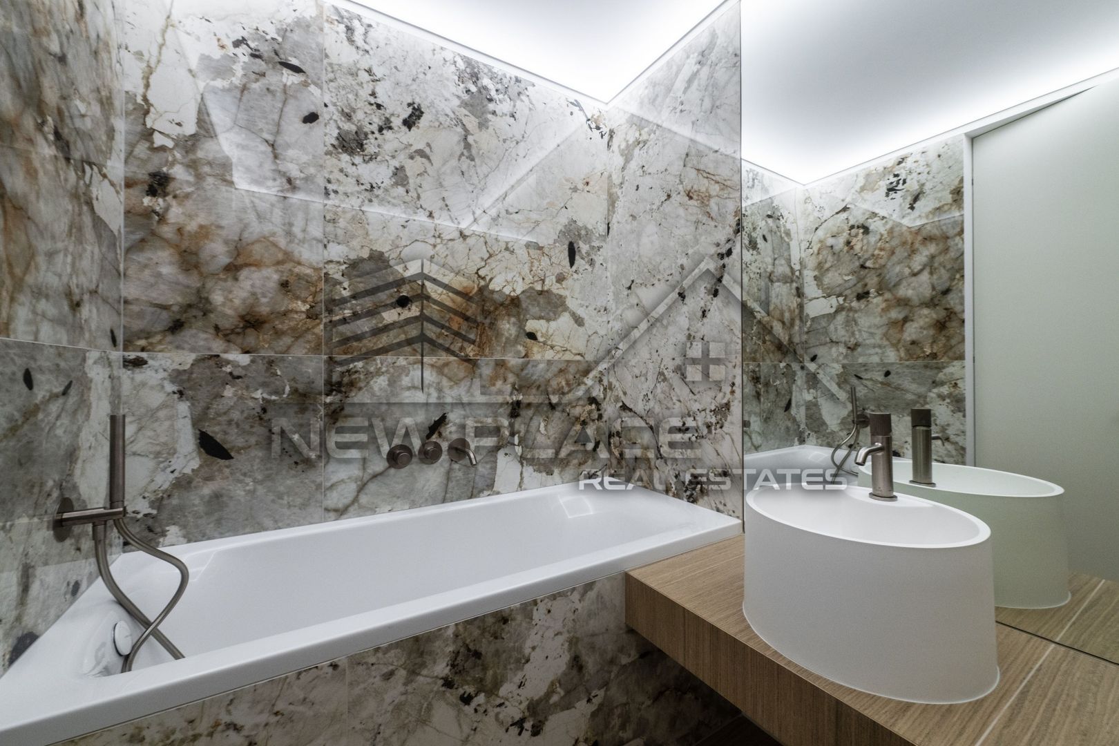 IANCU NICOLAE| Apt exclusivist | 378,510+TVA | Terasa 23.5 | Ultra Lux - Poză 16