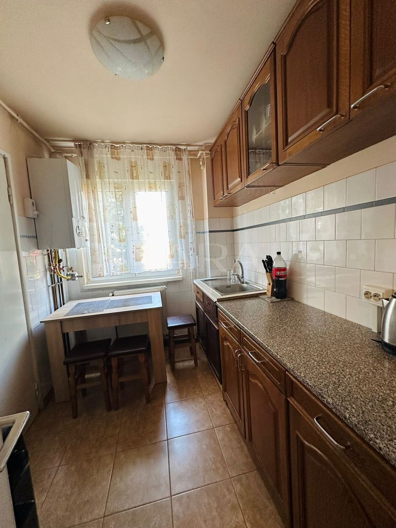 Apartament 4 camere, zona Primaverii - Poză 2